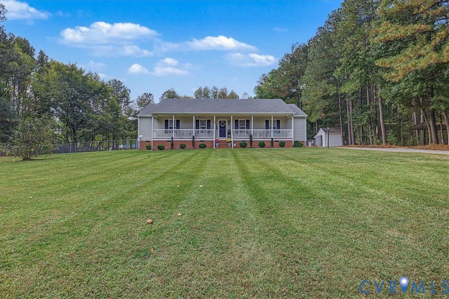 Property photo for 11410 Fleet Road, Dinwiddie, VA
