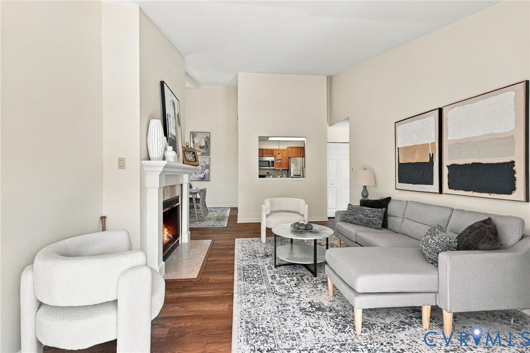 4661 Four Seasons Terrace, #F, Henrico, VA 23060 Open layout provides great flow and light