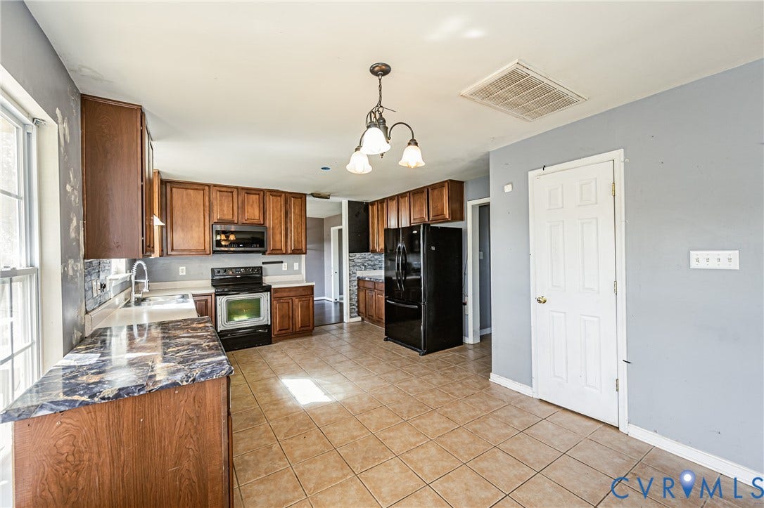 302 Bibb Street, Louisa, VA 23093 302 Bibb Street, Louisa, VA 23093