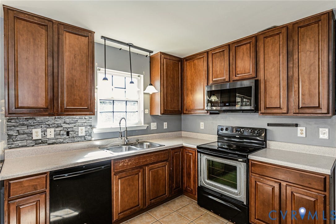 302 Bibb Street, Louisa, VA 23093 302 Bibb Street, Louisa, VA 23093