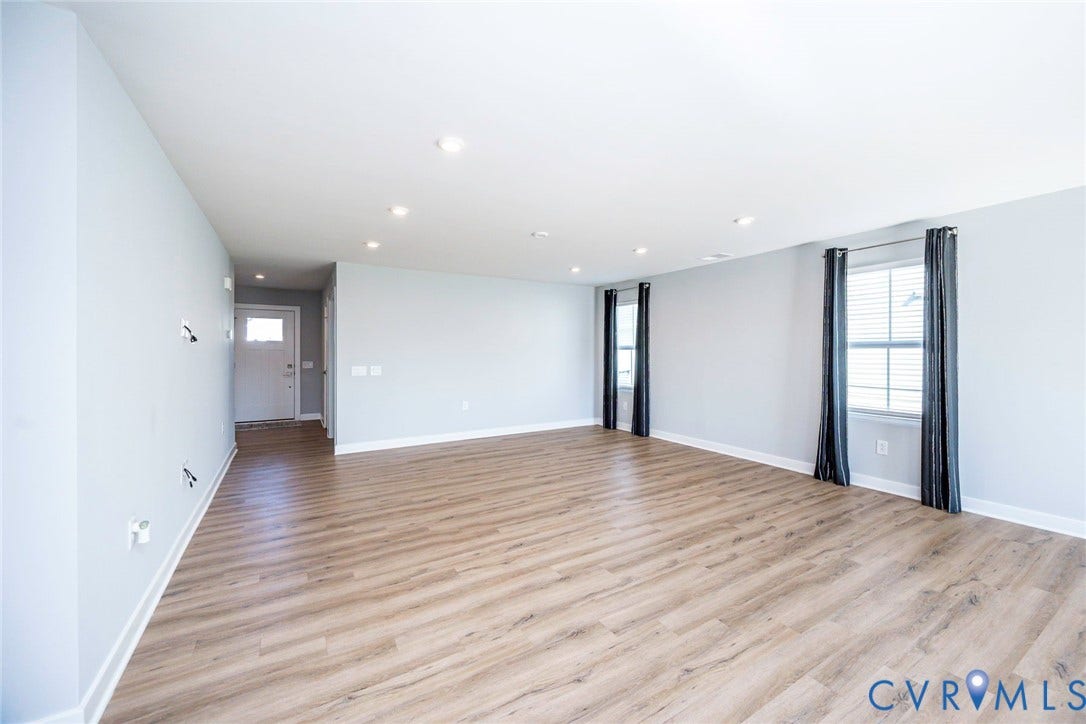 7577 Southamptonshire Way, Autum Pines, New Kent, VA 23124 Family room with good natural light