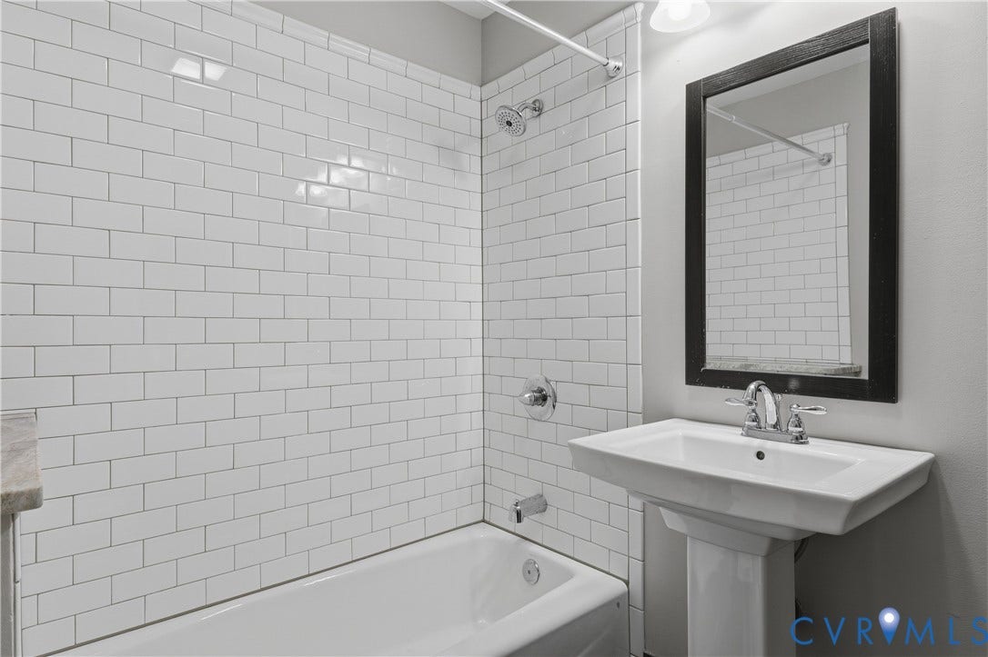 2101 5th Avenue, Highland Park, Richmond, VA 23222 Unit 1
