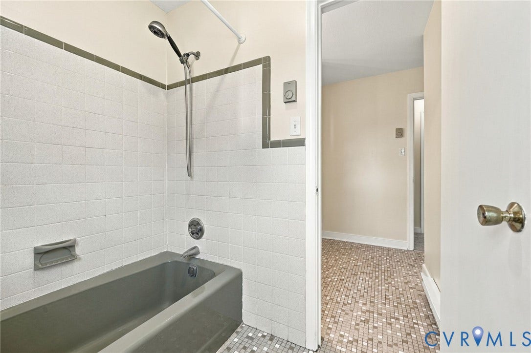 7084 Marie Lane, Mechanicsville, VA 23111 7084 Marie Lane, Mechanicsville, VA 23111