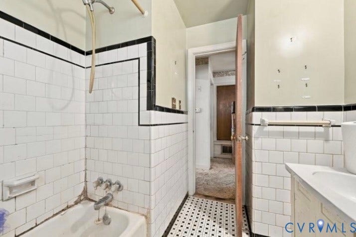 4229 N Kinsley Avenue, Richmond, VA 23224