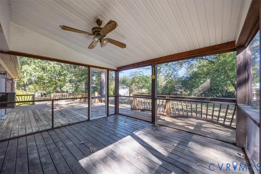 108 Jankin Lane, Sandston, VA 23150 Screen porch on back deck