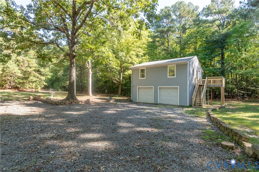 9045 Blounts Corner Road, Smithfield, VA 23430 9045 Blounts Corner Road, Smithfield, VA 23430