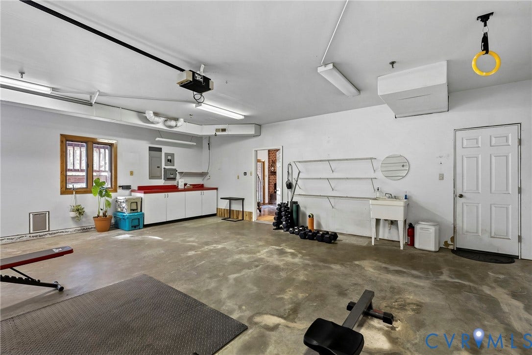 11401 Pinhook Road, Rockville, VA 23146 Attached 2-car garage/workshop