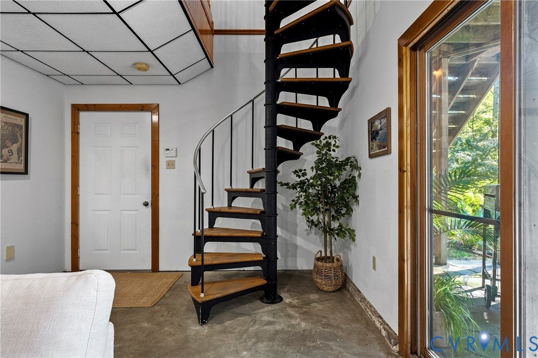 11401 Pinhook Road, Rockville, VA 23146 Door to 2-car attached garage and slider to back patio