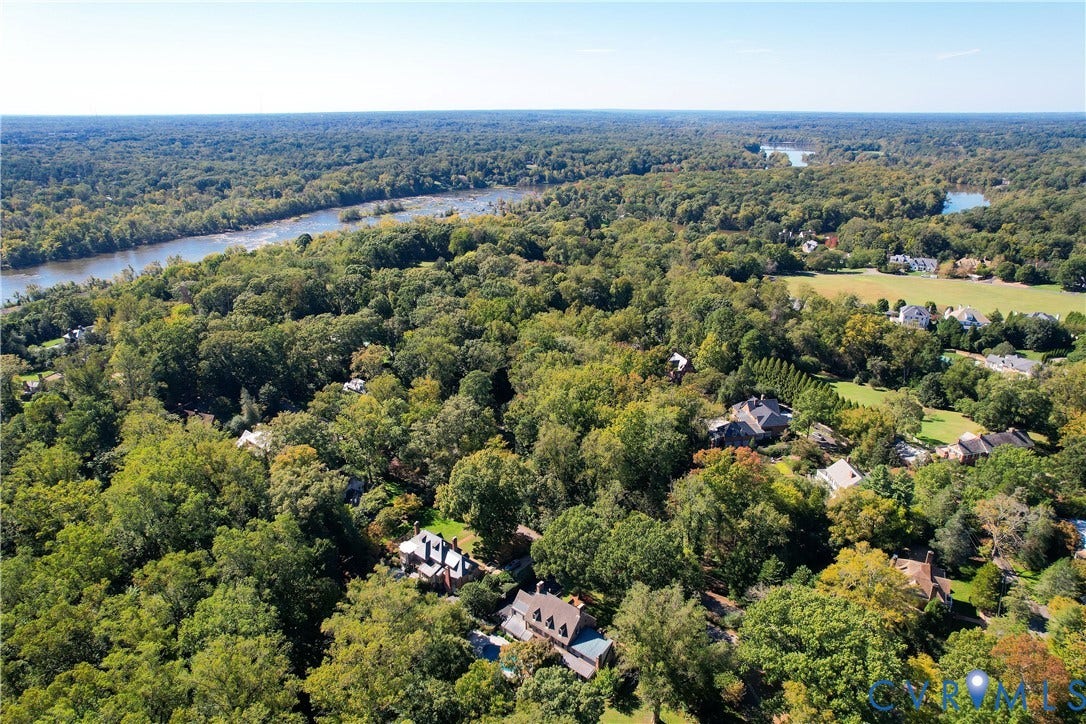 301 Lock Lane, Windsor Farms, Richmond, VA 23226 Windsor Farms, set above the James River.