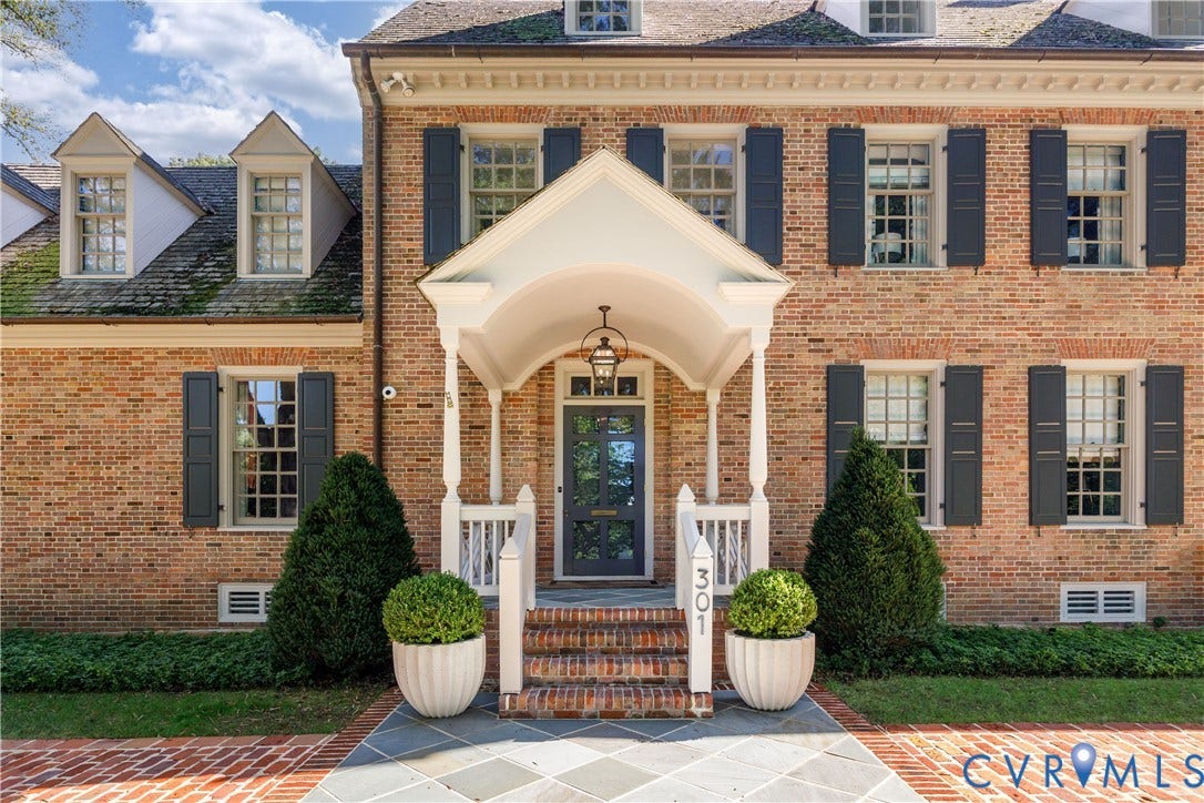 301 Lock Lane, Windsor Farms, Richmond, VA 23226 The front entry, with new bluestone at the steps.