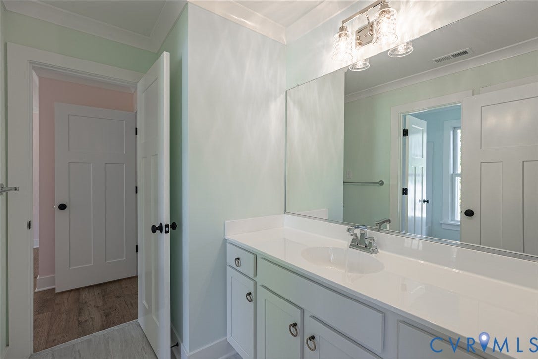 15148 Johns Trace Circle, Millwood Landing, Montpelier, VA 23192 Photo from Boone Homes Gallery; photo of similar home, not home for sale; upgrades shown