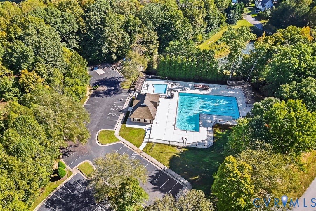 Bayhill Pointe residents enjoy wonderful community amenities, including a swimming pool, kiddie pool, clubhouse, playground, and walking and jogging paths.