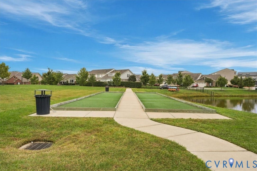 6725 Citory Way, #102, Moseley, VA 23120 Bocce Ball