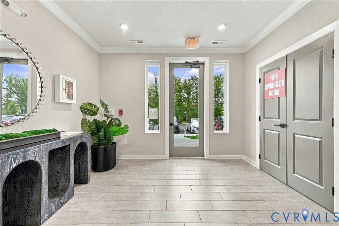 6725 Citory Way, #102, Moseley, VA 23120 Secured Entry