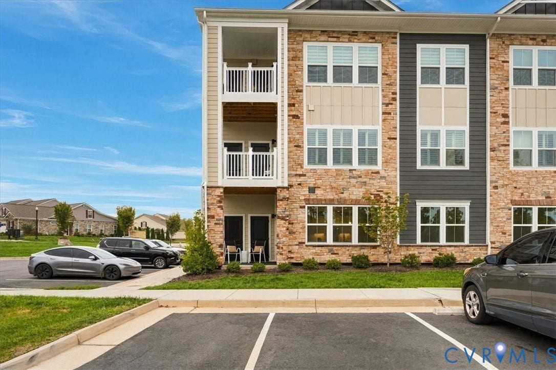 6725 Citory Way, #102, Moseley, VA 23120 6725 Citory Way, #102, Moseley, VA 23120