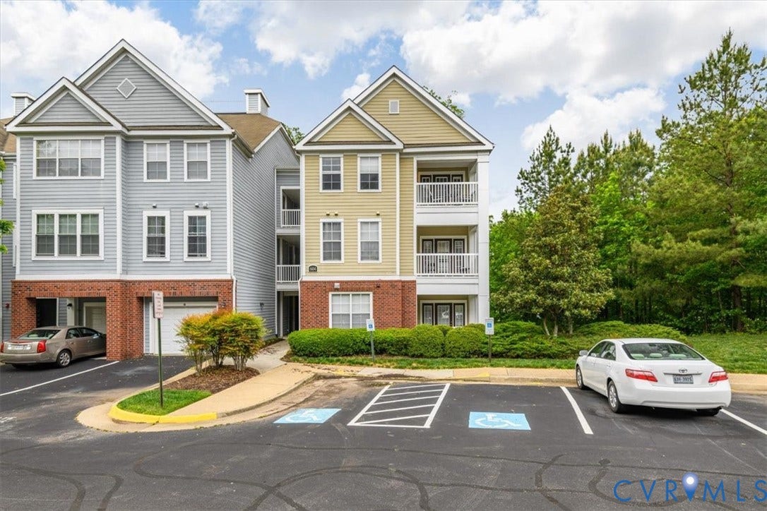 604 Bristol Village Drive, #306, Quiet And Safe, Midlothian, VA 23114 604 Bristol Village Drive, #306, Quiet And Safe, Midlothian, VA 23114