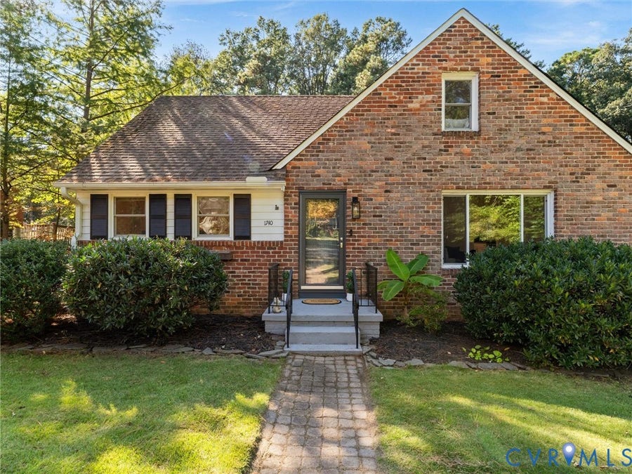 Property photo for 1740 Leicester Road, Richmond, VA