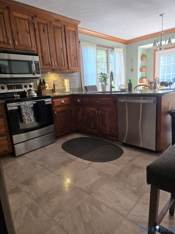 8159 Sawyer Lane, Mechanicsville, VA 23111 8159 Sawyer Lane, Mechanicsville, VA 23111