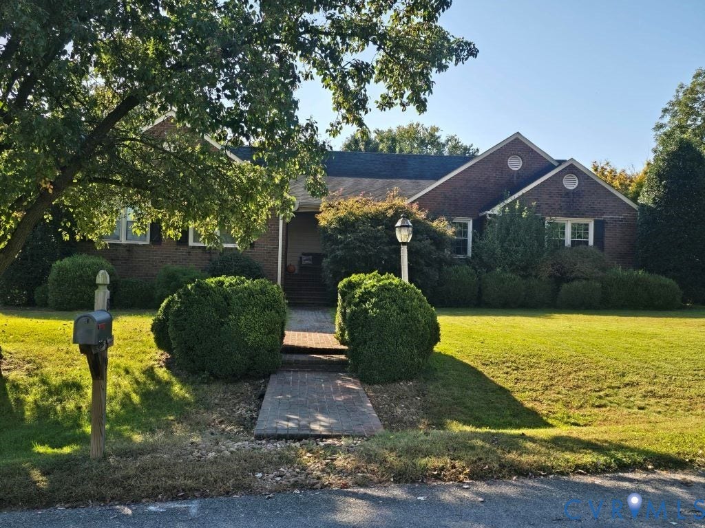 8159 Sawyer Lane, Mechanicsville, VA 23111 8159 Sawyer Lane, Mechanicsville, VA 23111