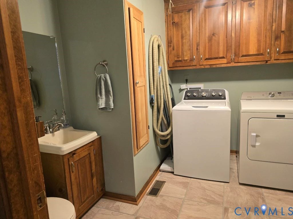 8159 Sawyer Lane, Mechanicsville, VA 23111 8159 Sawyer Lane, Mechanicsville, VA 23111