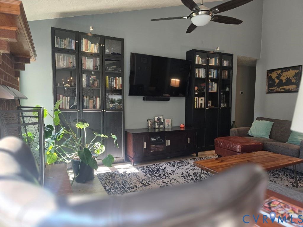 8159 Sawyer Lane, Mechanicsville, VA 23111 8159 Sawyer Lane, Mechanicsville, VA 23111