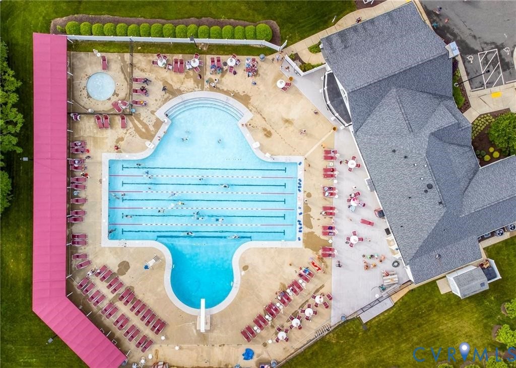 9504 Indianfield Drive, Mechanicsville, VA 23116 Milestone has a summer swim team: the Milestone Makos