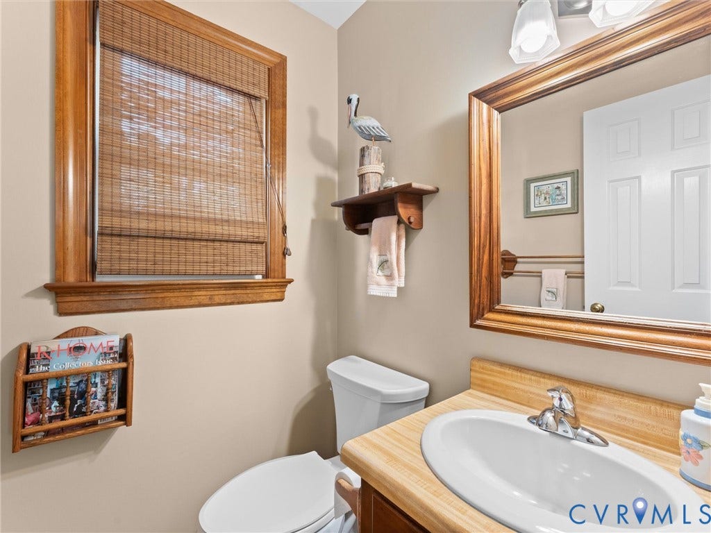 8275 Tangle Pond Lane, Mechanicsville, VA 23111 8275 Tangle Pond Lane, Mechanicsville, VA 23111