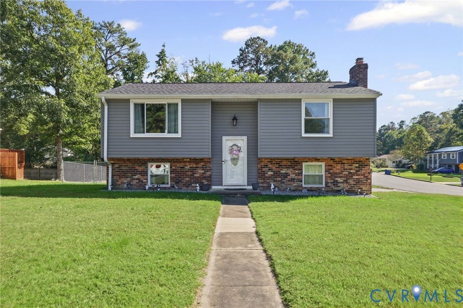 Property photo for 549 Vantage Place, North Chesterfield, VA
