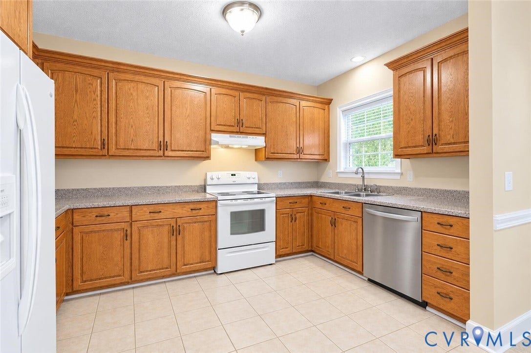 9715 Woods Cross Road, Woods Cross, Gloucester, VA 23061