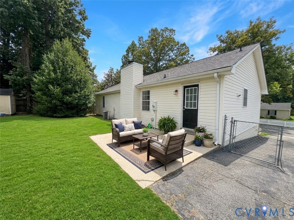 2523 Bent Oaks Drive, Colonial Heights, VA 23834