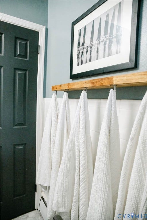 806 Penola Drive, Henrico, VA 23229 806 Penola Drive, Henrico, VA 23229