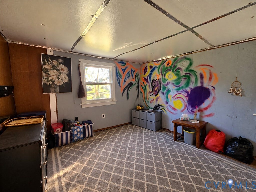 15022 George Wash Memorial Highway, Saluda, VA 23149