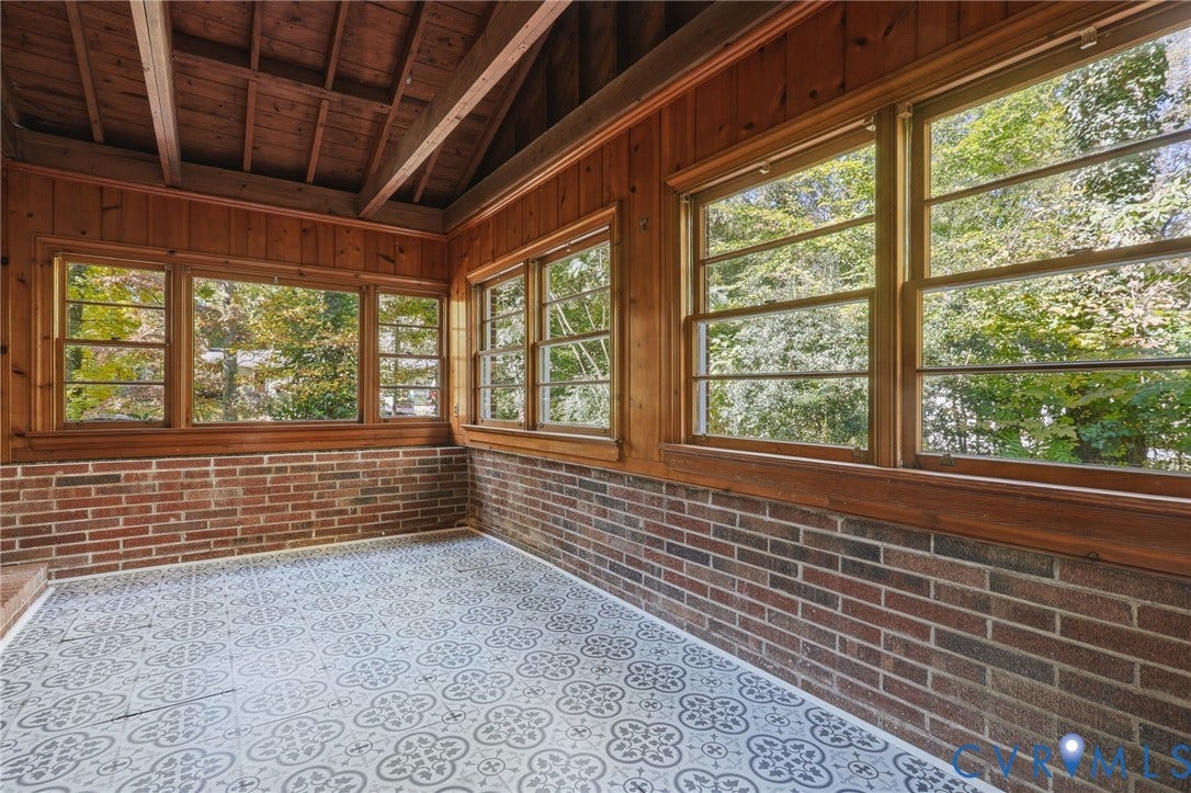 3925 Hickory Road, Southampton, Richmond, VA 23235 Enclosed porch (190 sq ft not included in square footage)