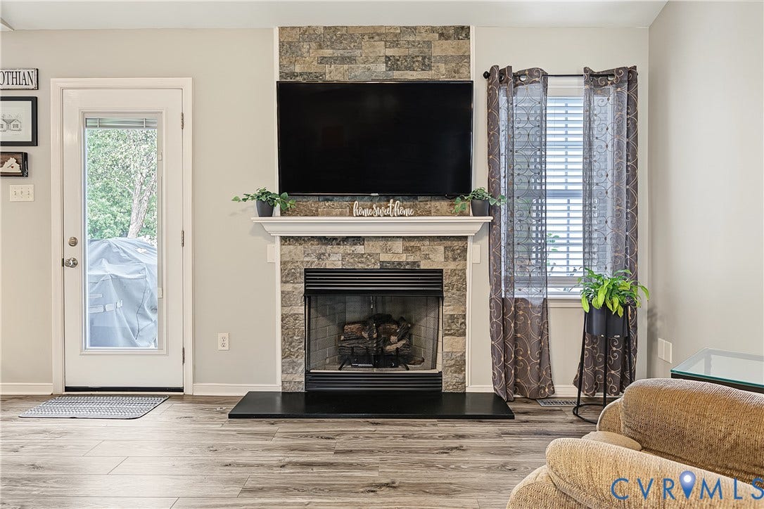 11200 Wiltstaff Drive, Midlothian, VA 23112 11200 Wiltstaff Drive, Midlothian, VA 23112