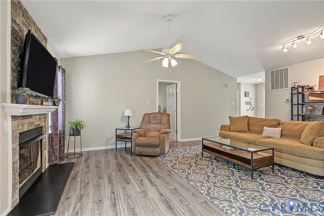 11200 Wiltstaff Drive, Midlothian, VA 23112 11200 Wiltstaff Drive, Midlothian, VA 23112