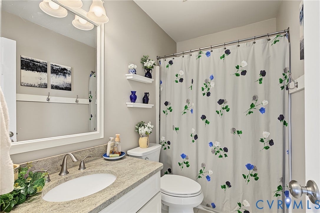 11200 Wiltstaff Drive, Midlothian, VA 23112 11200 Wiltstaff Drive, Midlothian, VA 23112