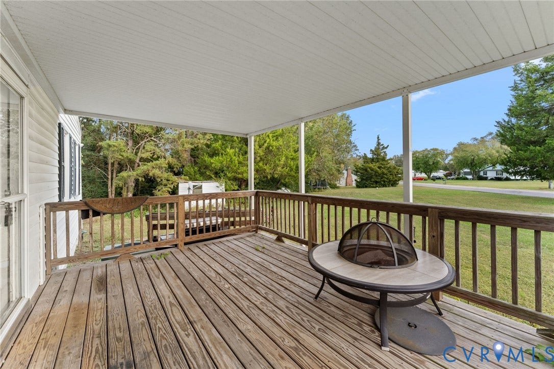 13530 Richmond Road, Village, Warsaw, VA 22572 Rear covered deck.