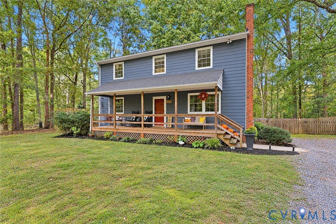 2764 Birdsong Lane, Powhatan, VA 23139 Inviting Front Porch