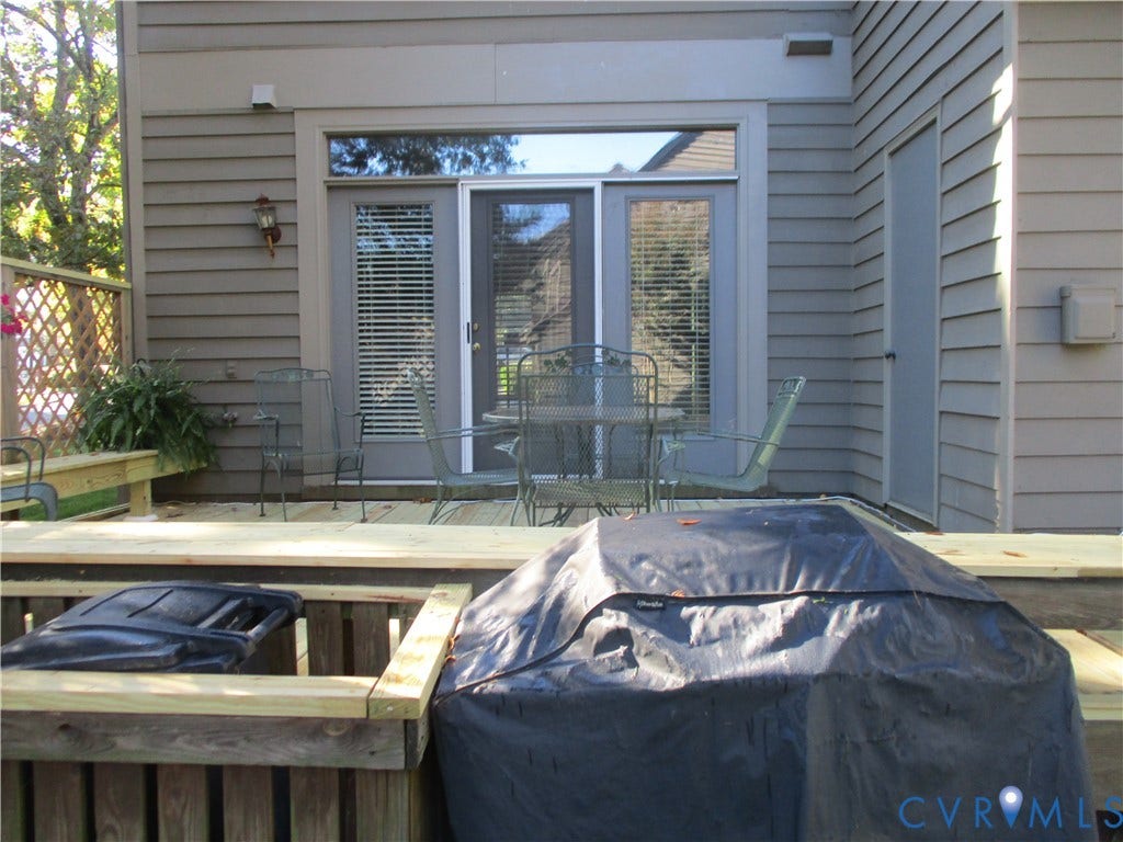 12400 New Point Drive, Wilde Lake, Henrico, VA 23233 12400 New Point Drive, Wilde Lake, Henrico, VA 23233