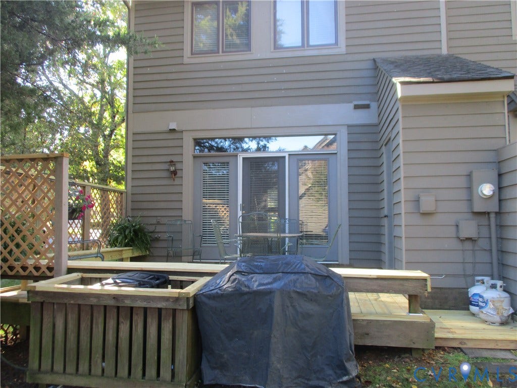 12400 New Point Drive, Wilde Lake, Henrico, VA 23233 12400 New Point Drive, Wilde Lake, Henrico, VA 23233