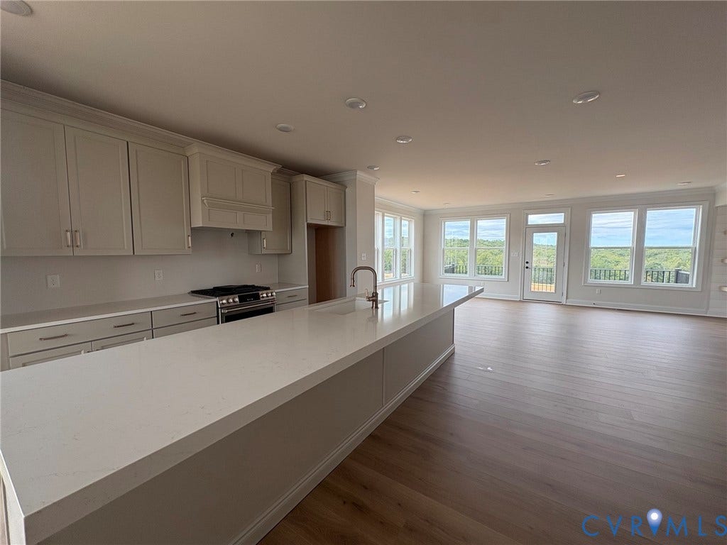 Pictures from another home in The Aire Community.