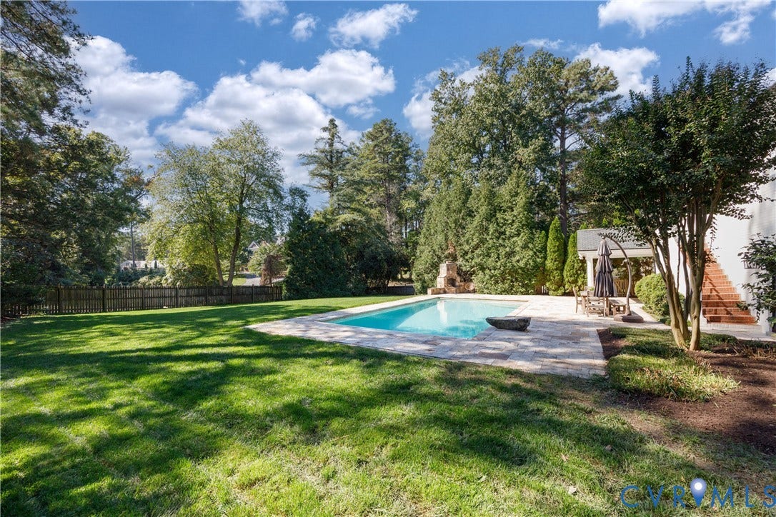6805 River Road, Westham Ridge, Henrico, VA 23229 Step into the backyard and you'll forget your just minutes to restaurants, shopping an Tuckahoe Elementary.