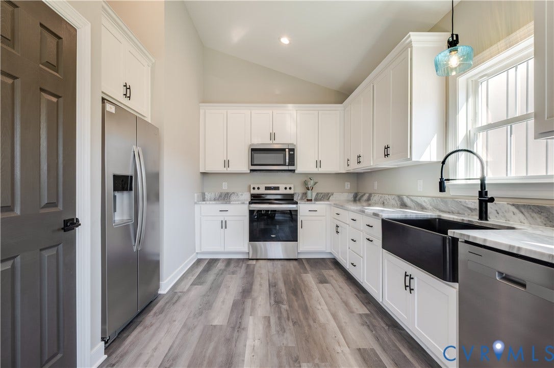 7997 Pennsylvania Avenue, Plum Point, West Point, VA 23181