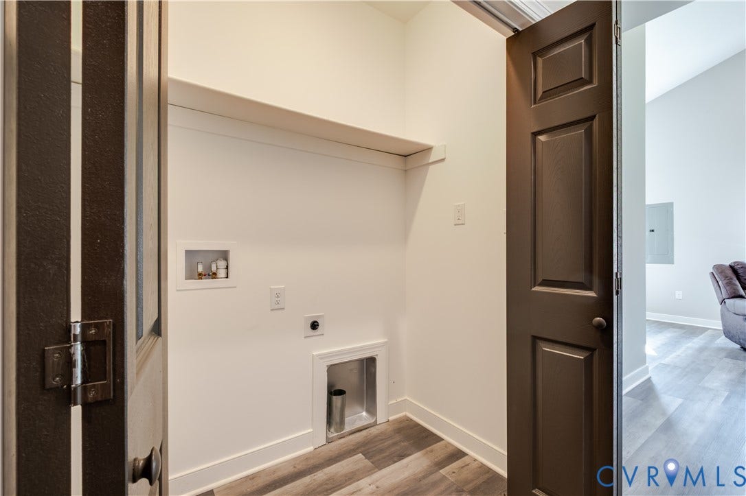 7997 Pennsylvania Avenue, Plum Point, West Point, VA 23181