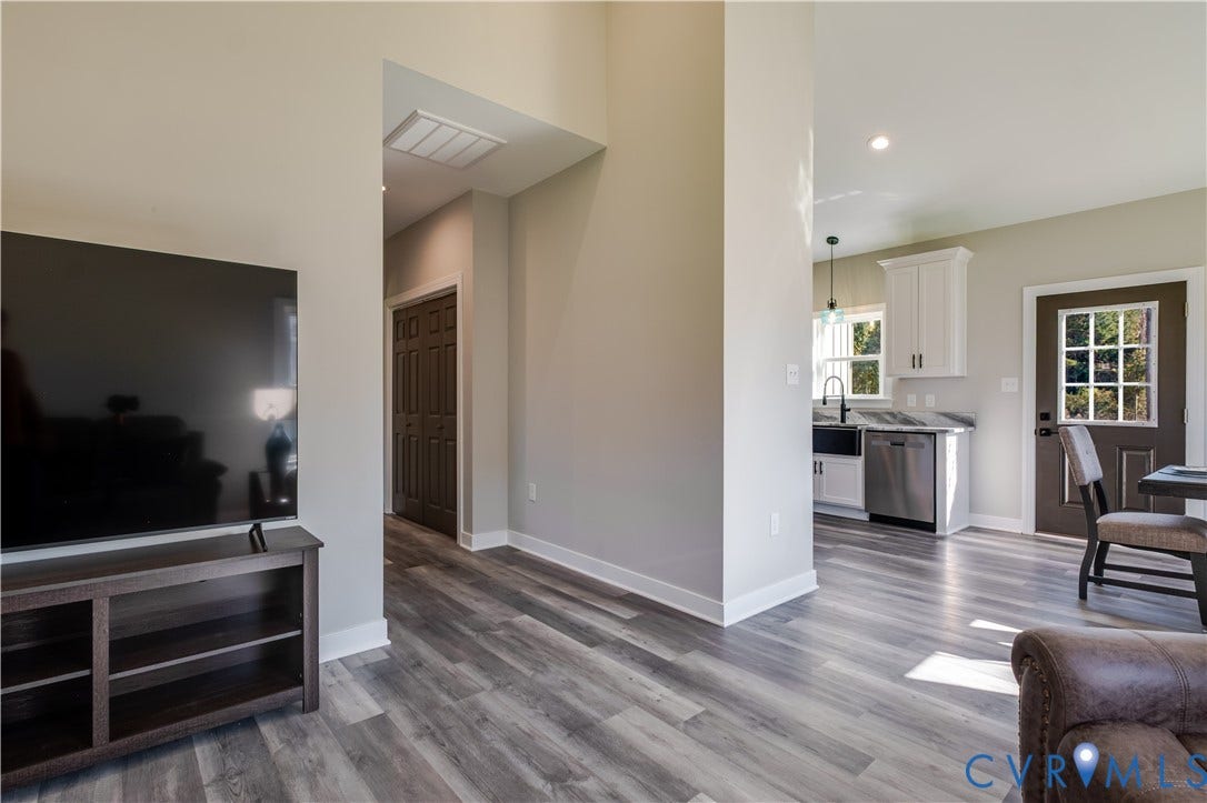 7997 Pennsylvania Avenue, Plum Point, West Point, VA 23181