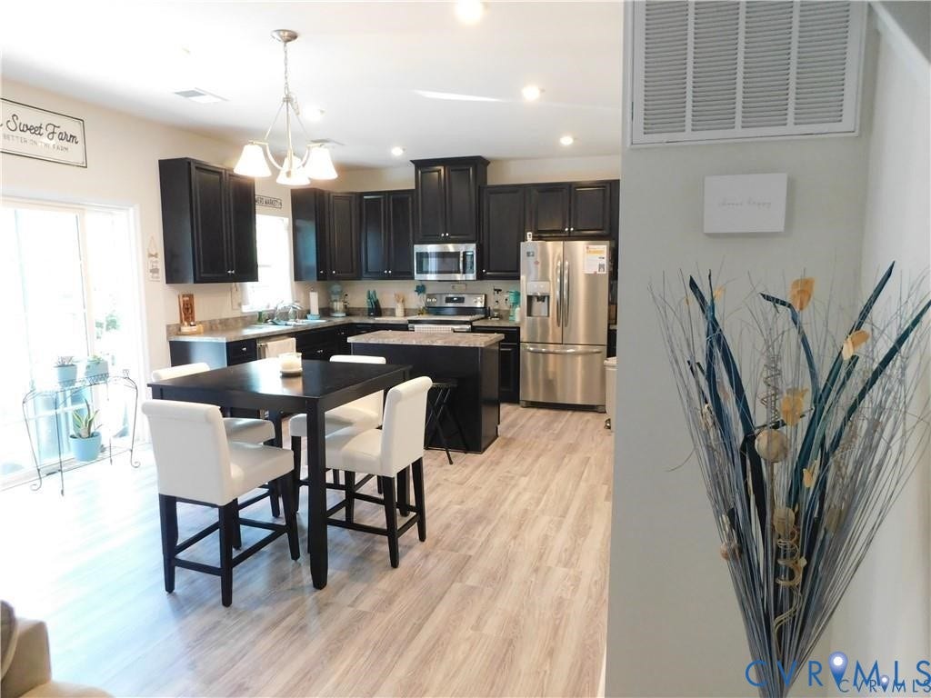 9336 Margo Court, Chesterfield, VA 23237 9336 Margo Court, Chesterfield, VA 23237