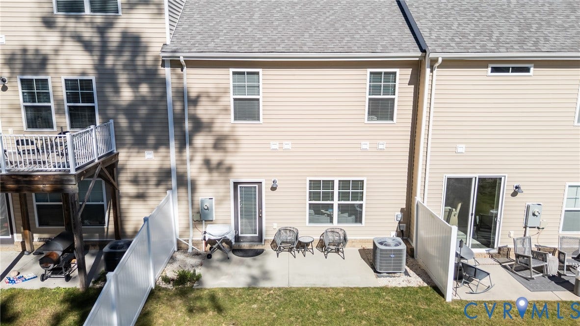 12548 Petrel Crossing, Midlothian, VA 23112 Patio with privacy wall and concrete pad