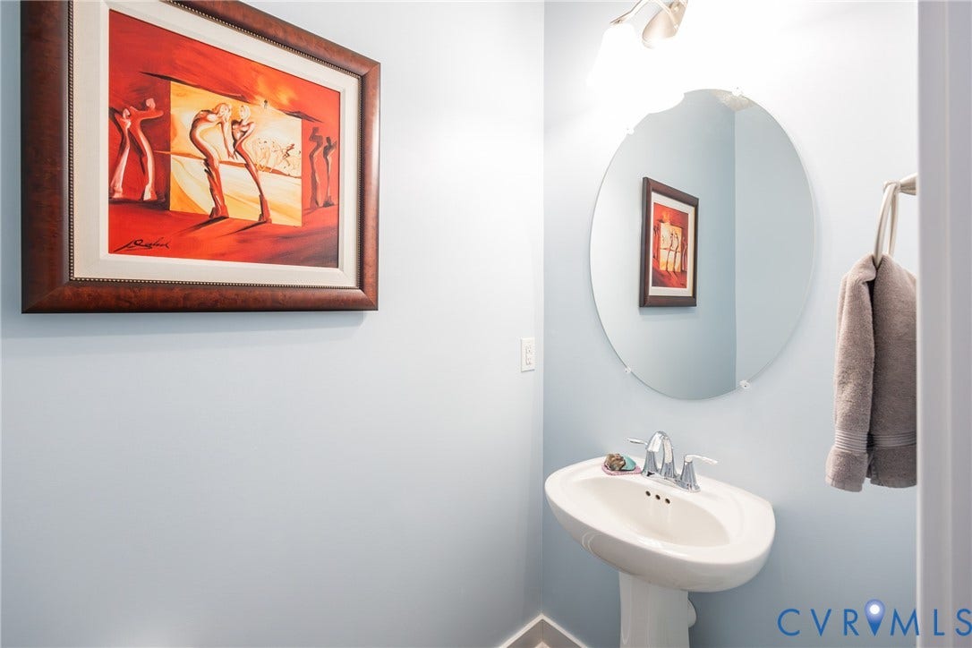12548 Petrel Crossing, Midlothian, VA 23112 Downstairs half bath