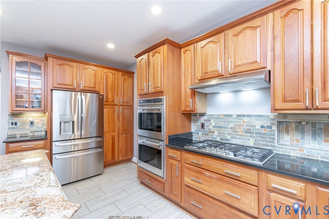 8206 Seaview Drive, Chesterfield, VA 23838 8206 Seaview Drive, Chesterfield, VA 23838