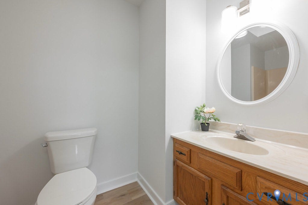 11840 Winfore Drive, Midlothian, VA 23113 11840 Winfore Drive, Midlothian, VA 23113